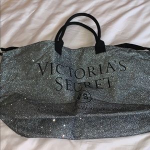 Victoria’s Secret Weekender Bag